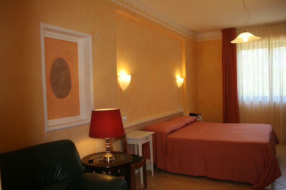 Hotel Villa Rita Paestum Kültér fotó