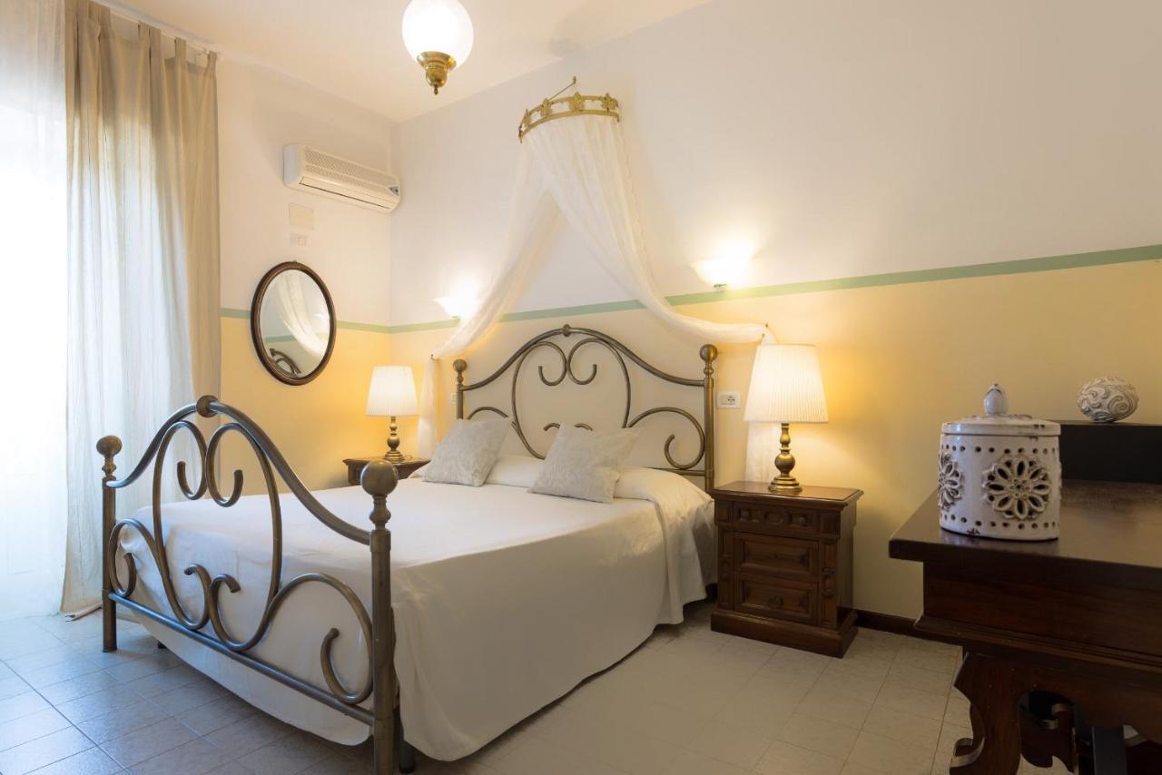 Hotel Villa Rita Paestum Kültér fotó