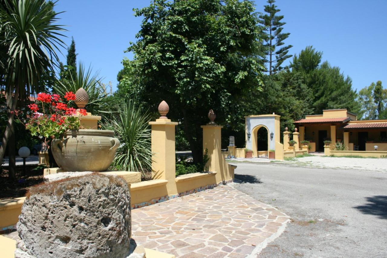 Hotel Villa Rita Paestum Kültér fotó